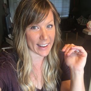 Meet your Posher, Annamarie